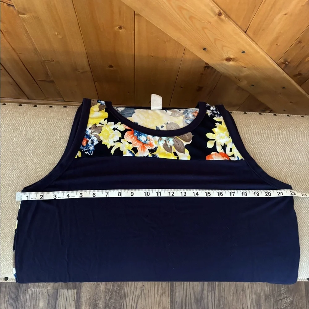 Lovely J Tank Lightweight Floral Tank | Size 1XL